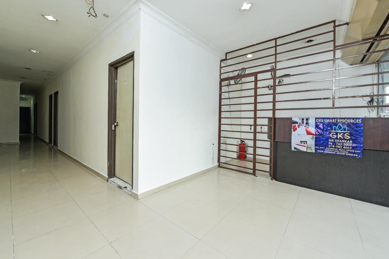 Oyo 90643 Gks Hotel Seremban Bagian luar foto