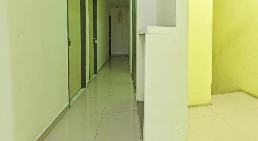 Oyo 90643 Gks Hotel Seremban Bagian luar foto