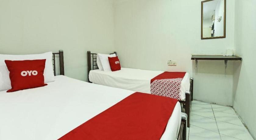 Oyo 90643 Gks Hotel Seremban Bagian luar foto