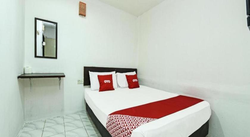 Oyo 90643 Gks Hotel Seremban Bagian luar foto