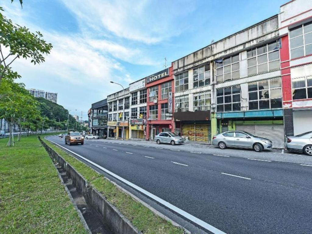 Oyo 90643 Gks Hotel Seremban Bagian luar foto