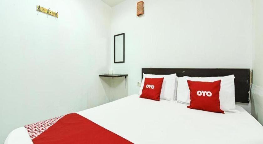 Oyo 90643 Gks Hotel Seremban Bagian luar foto
