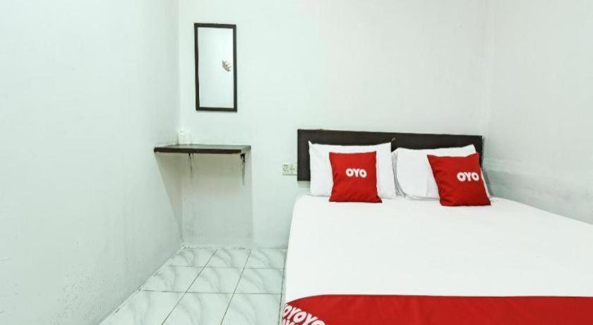 Oyo 90643 Gks Hotel Seremban Bagian luar foto