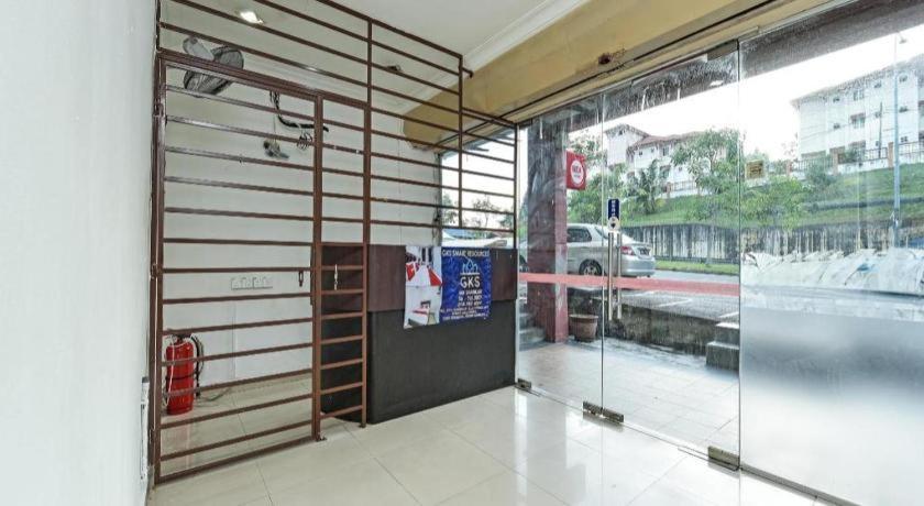 Oyo 90643 Gks Hotel Seremban Bagian luar foto